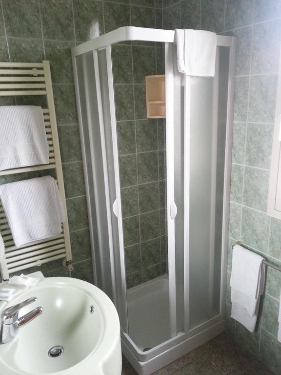 Hotel Emilia Modène Chambre photo