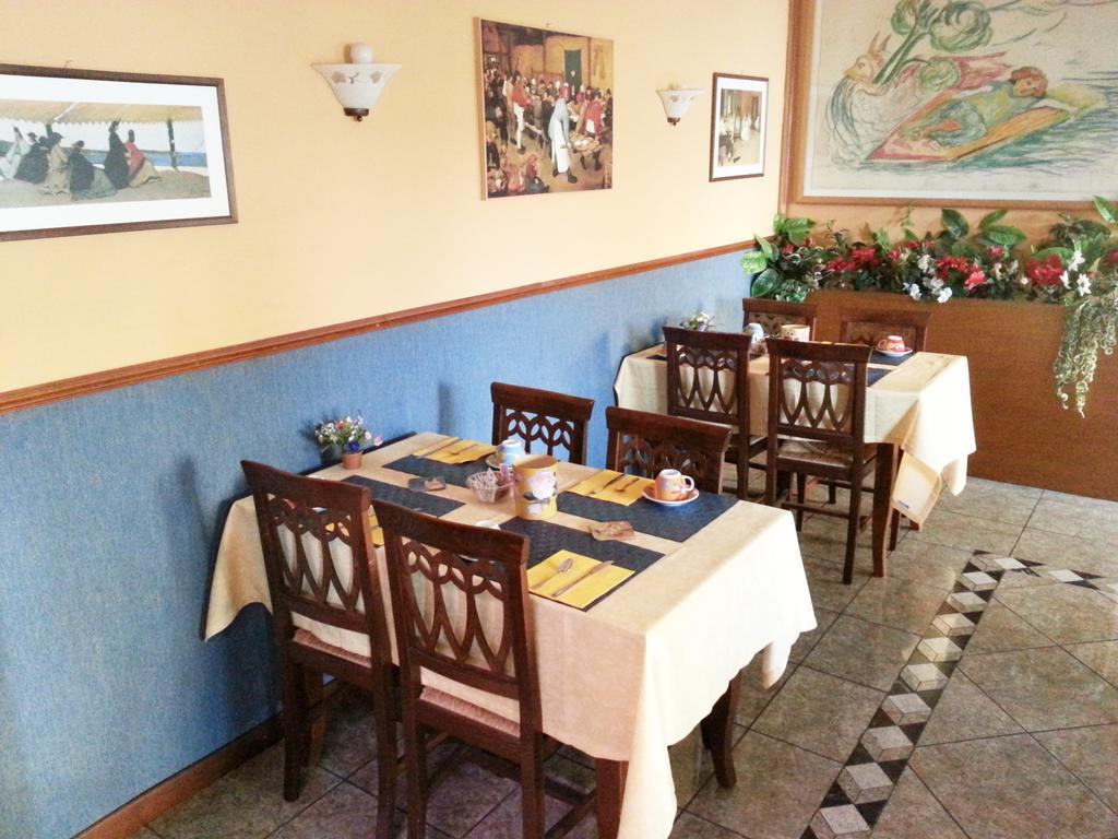 Hotel Emilia Modène Extérieur photo